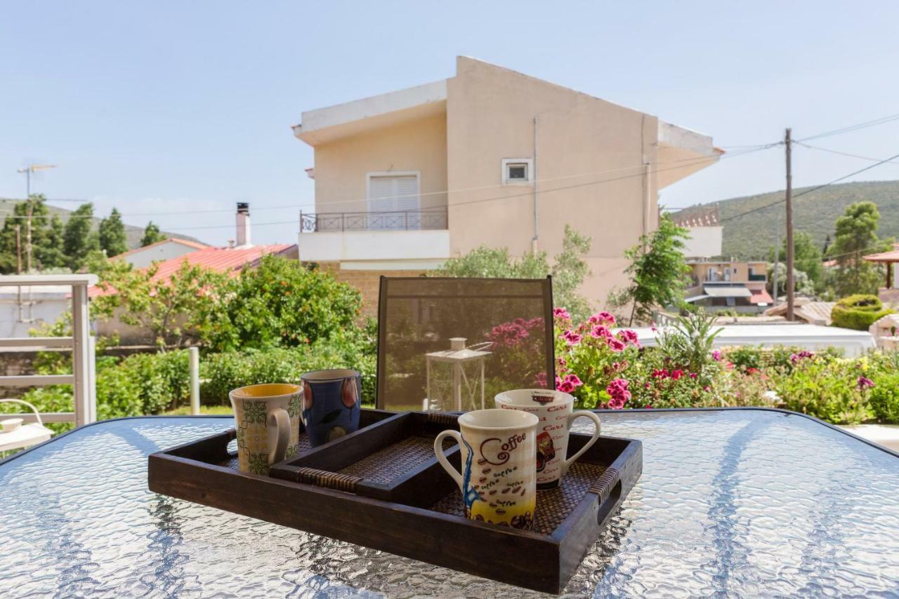 Villa Santa Barbara Marathón エクステリア 写真